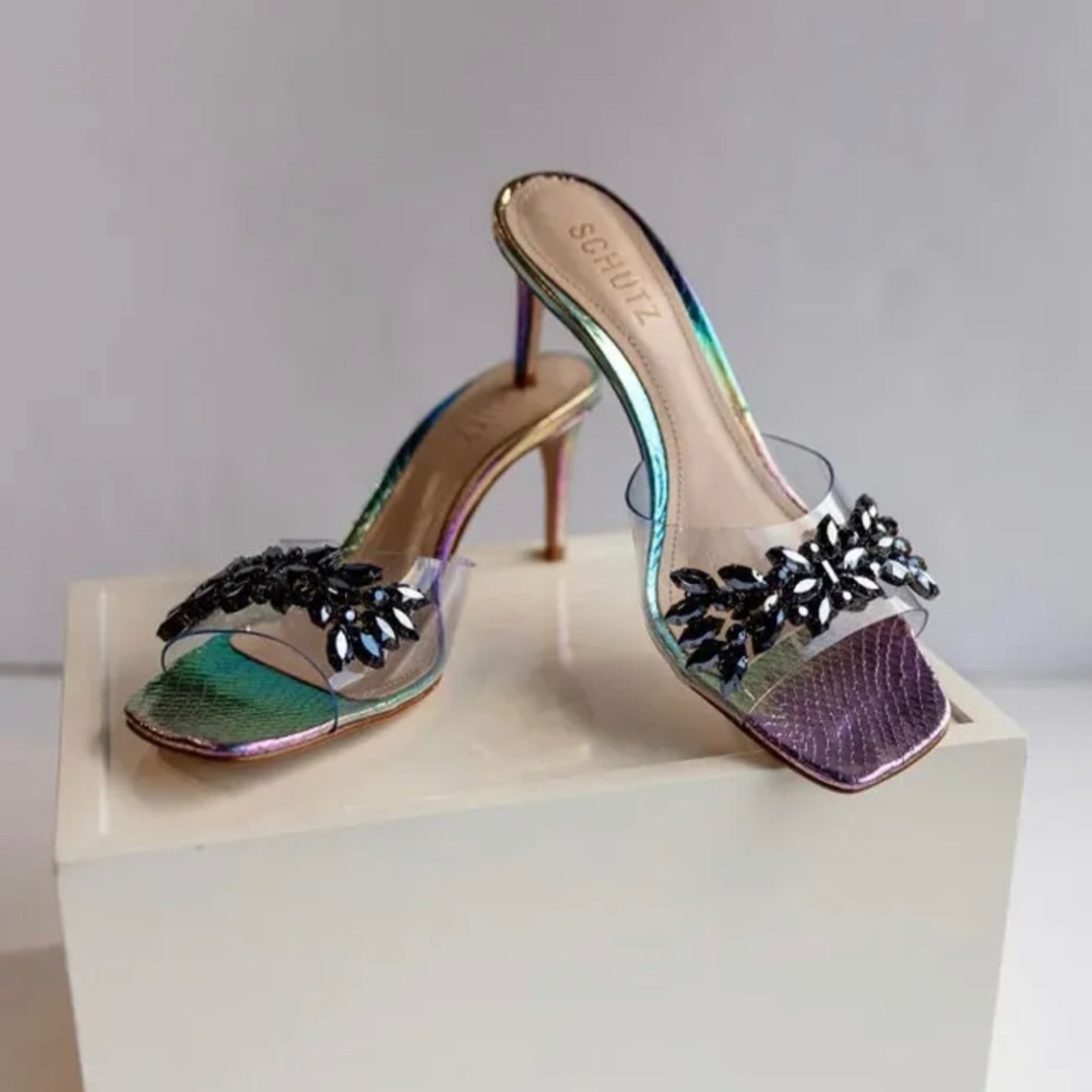 Schutz Shary Low Sandals Size 8 Mermaid heels Never Worn